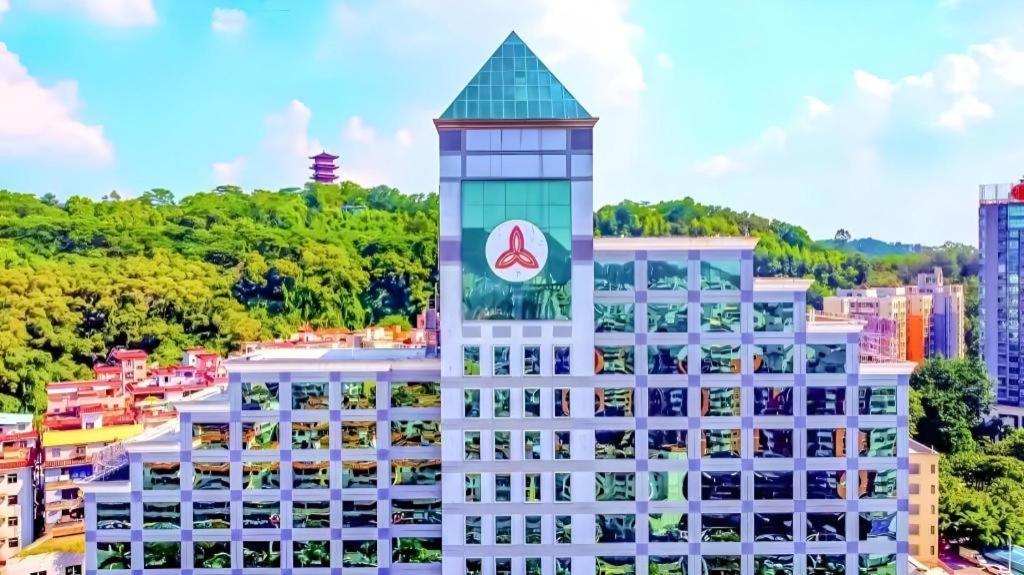 Fenggang Gladden Hotel Tiantangwei Luaran gambar