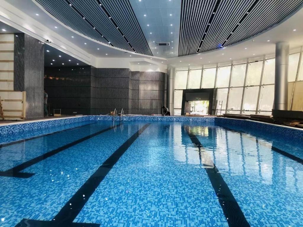 Fenggang Gladden Hotel Tiantangwei Luaran gambar