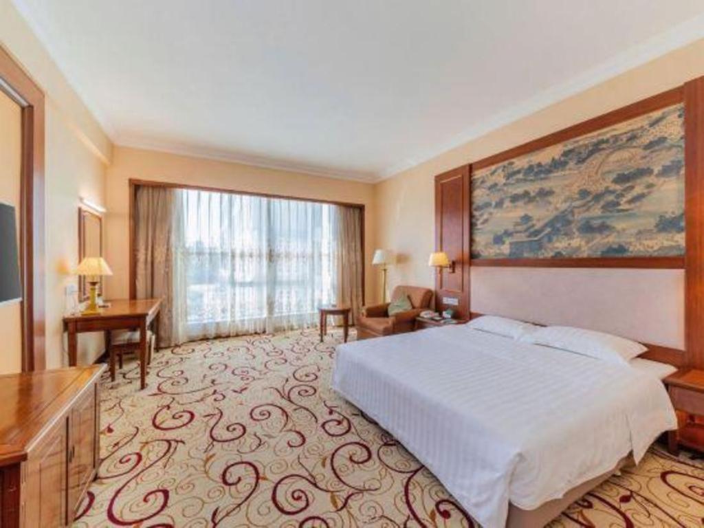 Fenggang Gladden Hotel Tiantangwei Luaran gambar