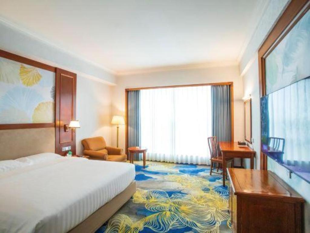 Fenggang Gladden Hotel Tiantangwei Luaran gambar